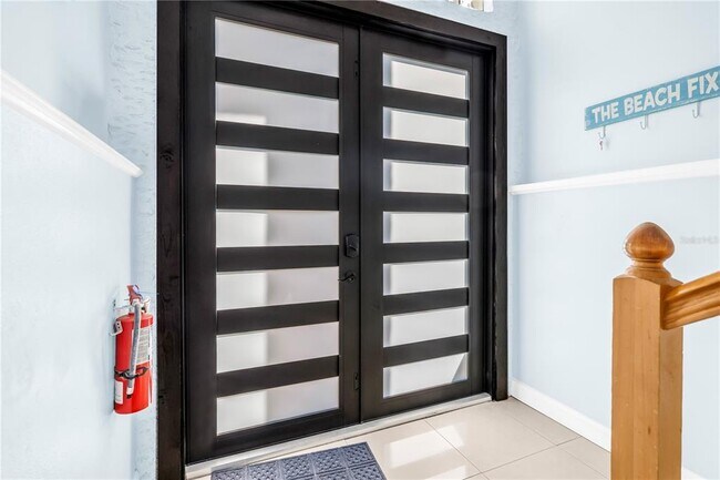 Building Photo - 8702 Blind Pass Rd