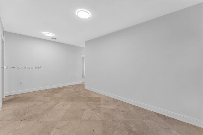 Building Photo - 7920 NW 171st St