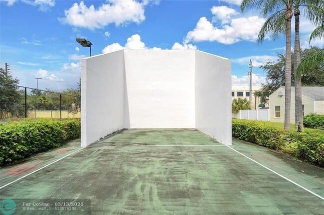 Building Photo - 3405 NW 44th St