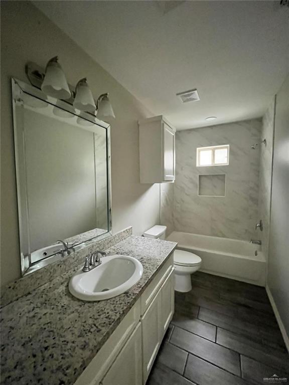 Building Photo - 1413 Alta Vista Dr