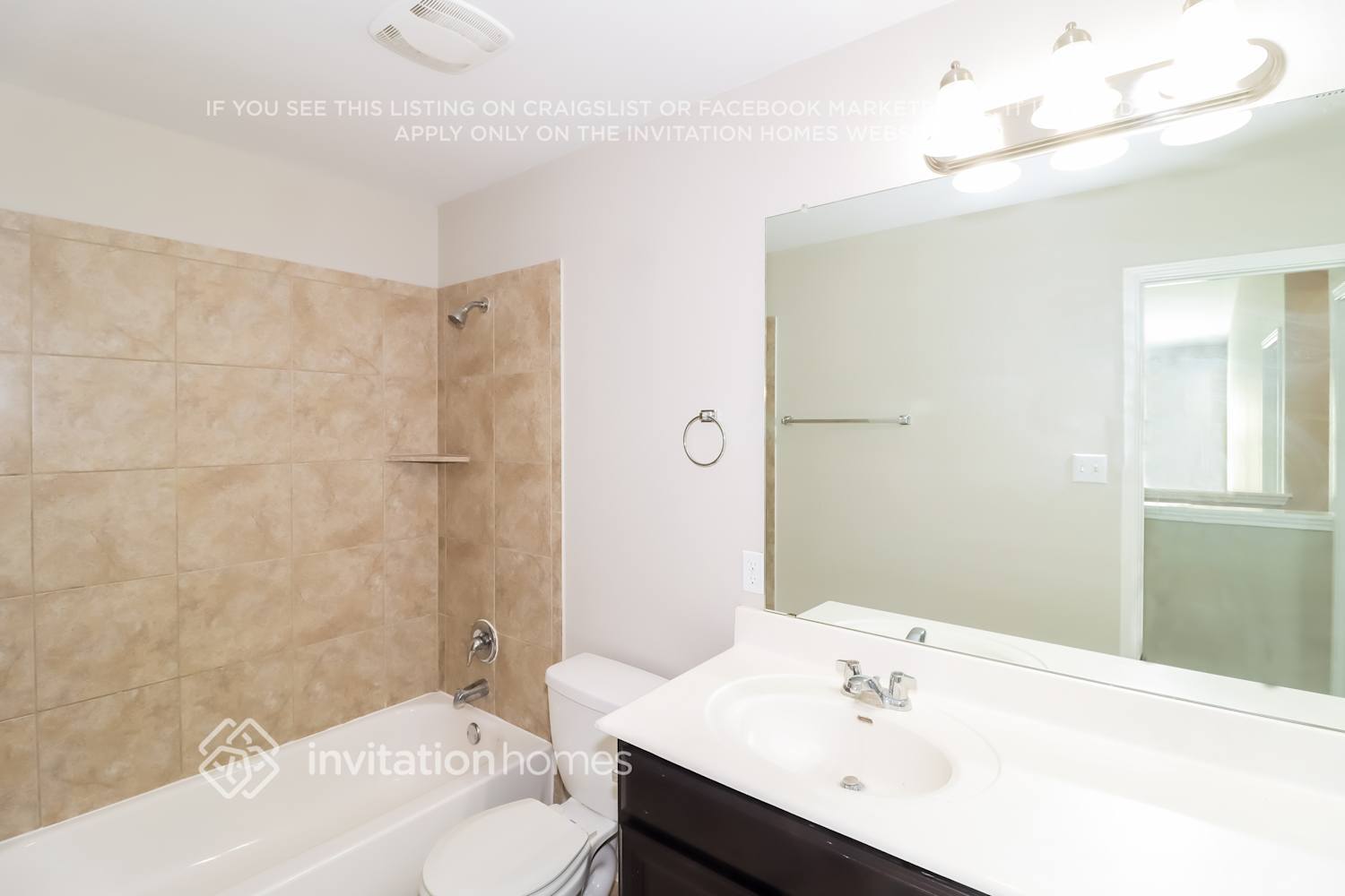 Building Photo - 110 Camden Cove