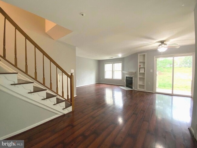 Building Photo - 7904 Crows Nest Ct