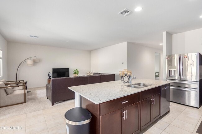 Building Photo - 10808 W Bloch Rd