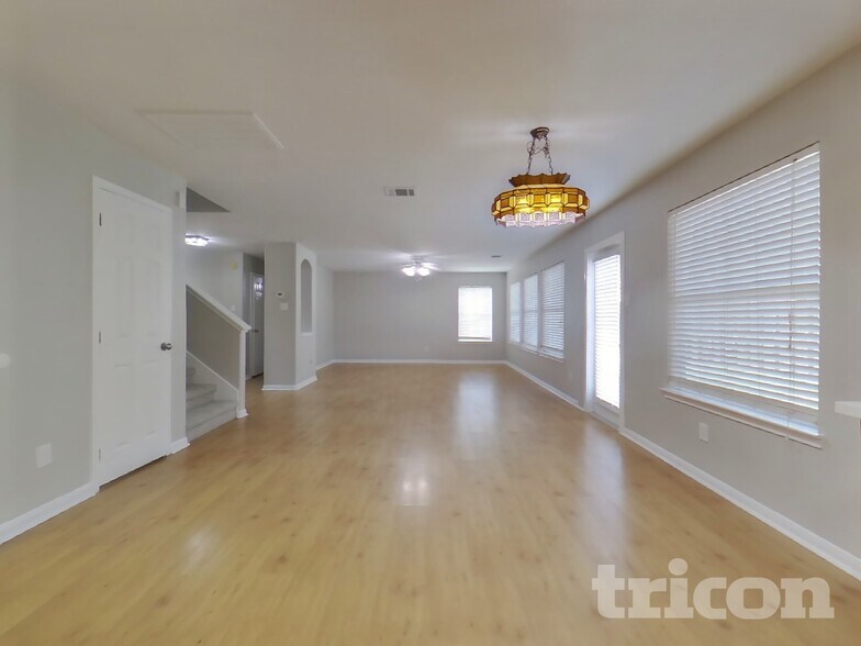 Building Photo - 3339 Painted Meadow Cir