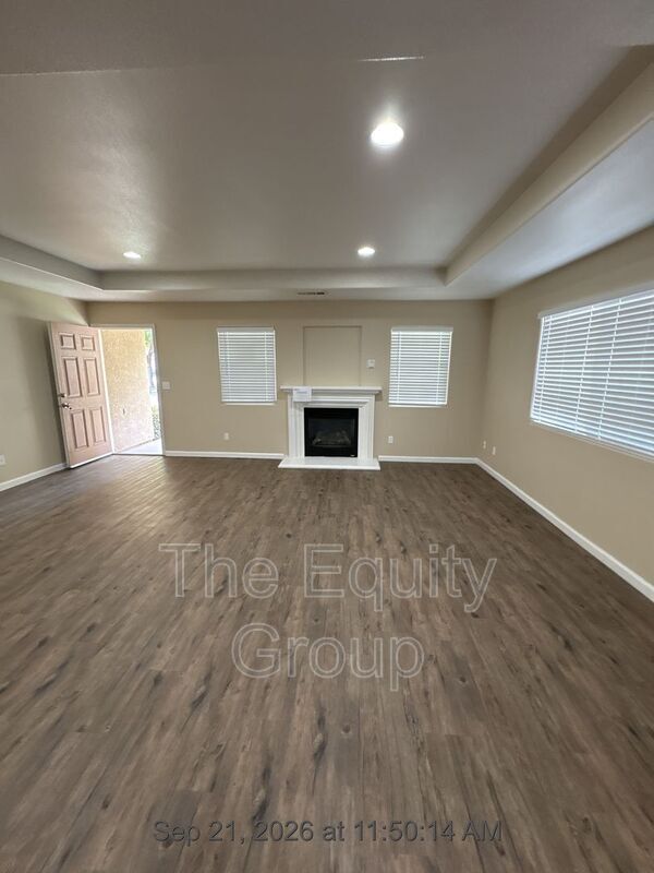 Building Photo - 2322 N Vickie Ct