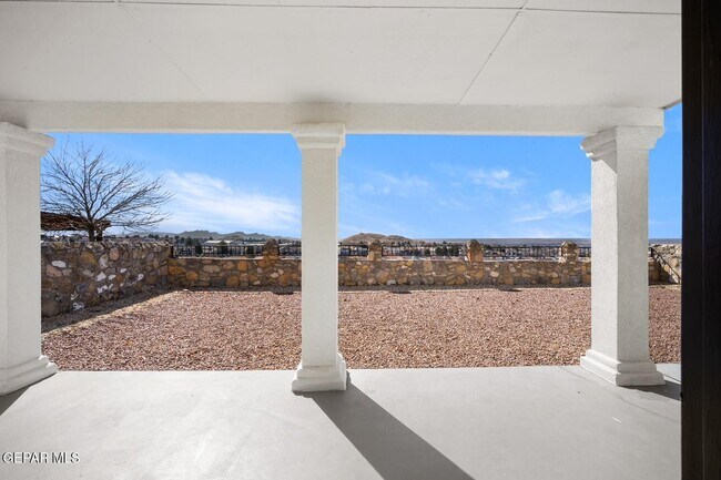 Building Photo - 7328 Corona Del Sol Dr