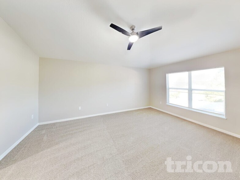 Building Photo - 2280 Kingscrest Cir