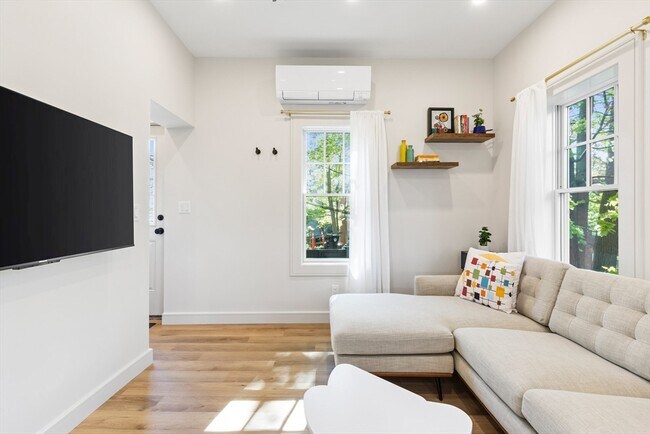 Building Photo - 46 Lancaster Terrace