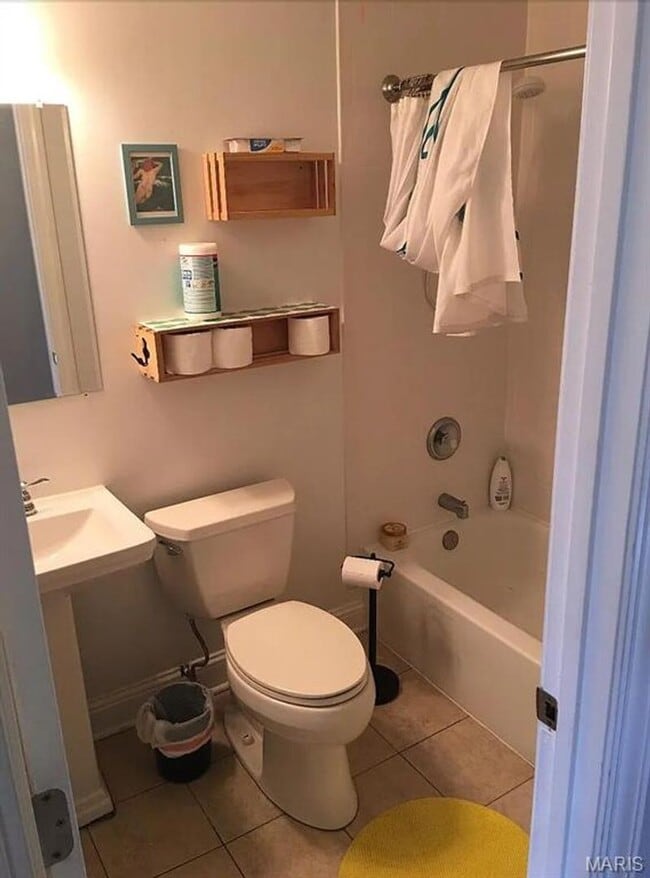 Building Photo - 4235 Gibson Ave