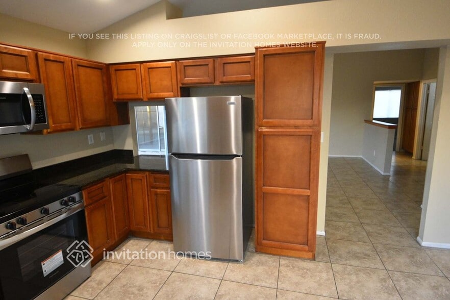 Building Photo - 5604 W Garden Dr