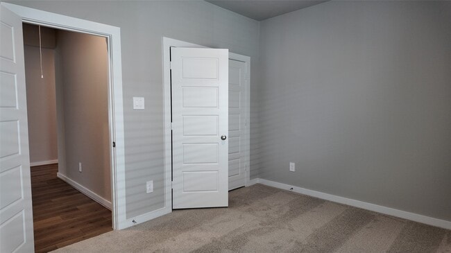 Building Photo - 1629 Hopson Rnch Dr