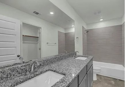 Building Photo - 901 Cherry Laurel Ln