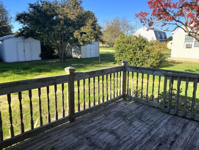 Building Photo - UNFURNISHED LEWES SINGLE FAMILY HOME - 6 M...