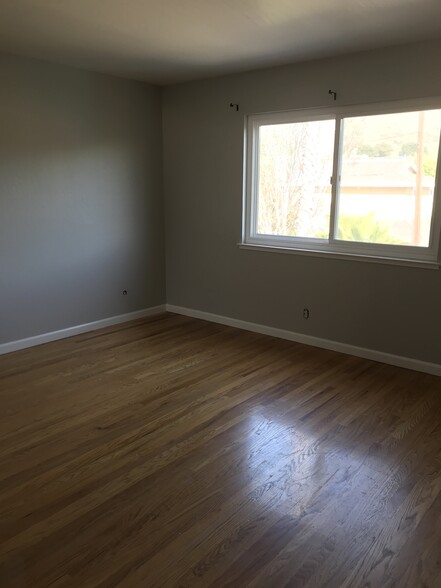 Master Bedroom - 48346 Cottonwood St