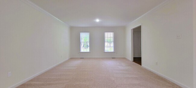 Building Photo - 12351 Grove Pl