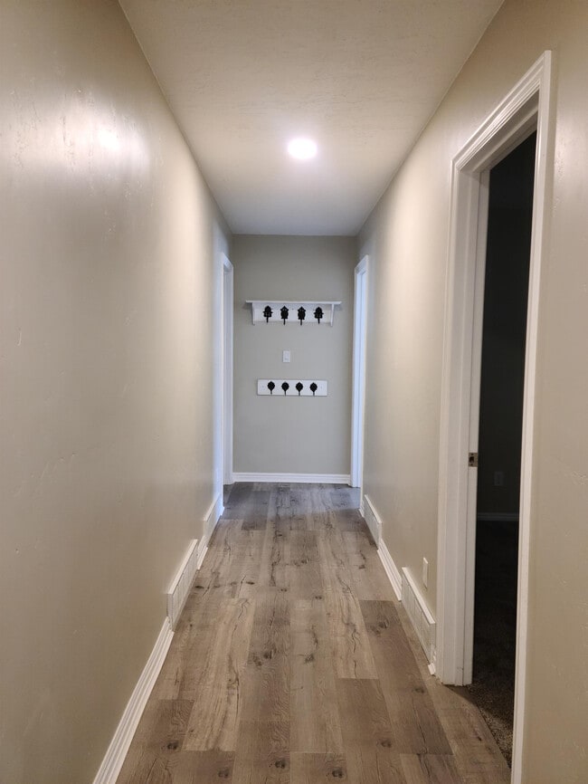 Building Photo - 11526 Equestrian Dr