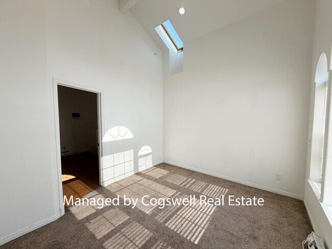 Building Photo - 457 N 750 E