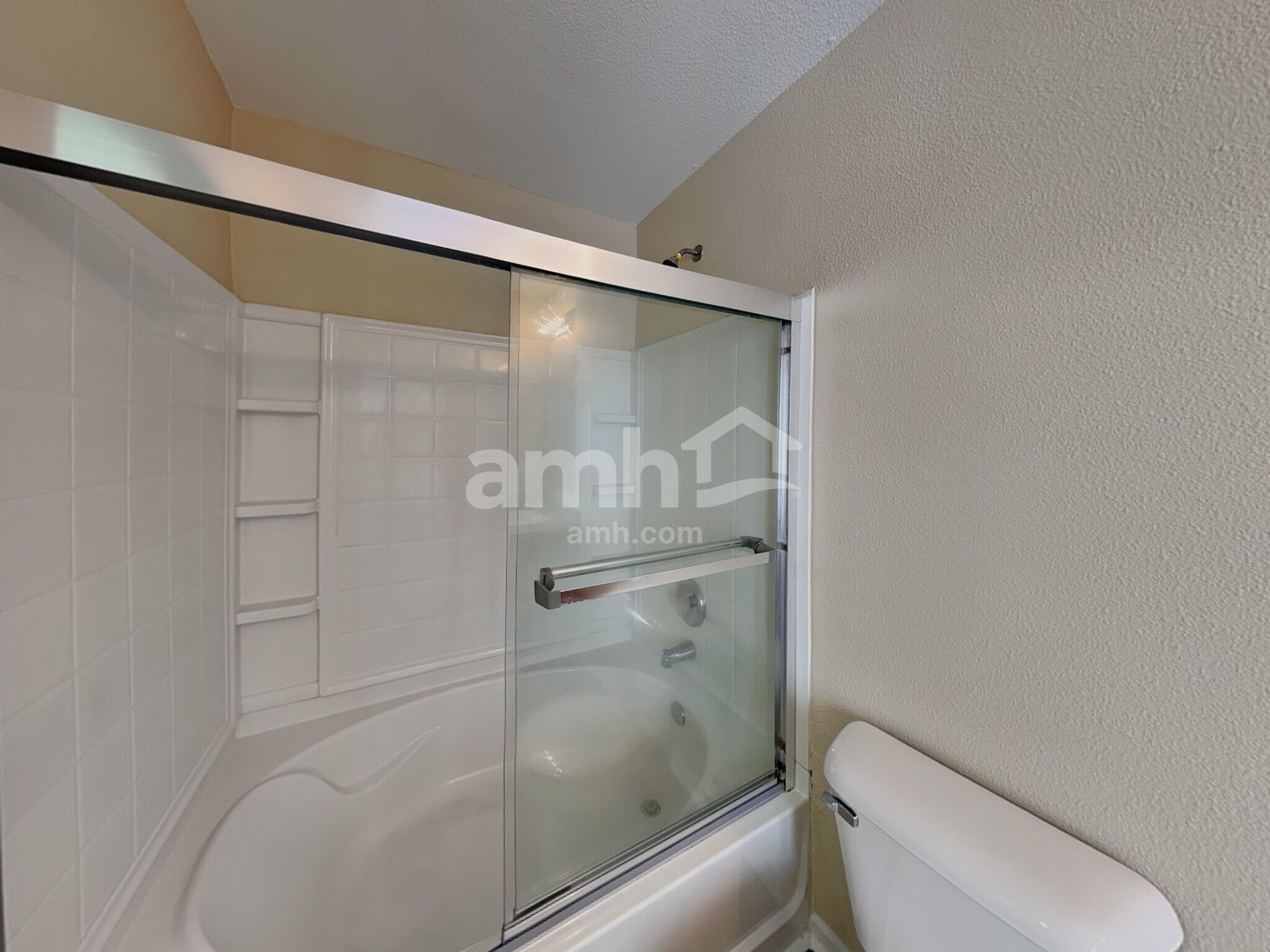 Building Photo - 1373 Bluestem Dr