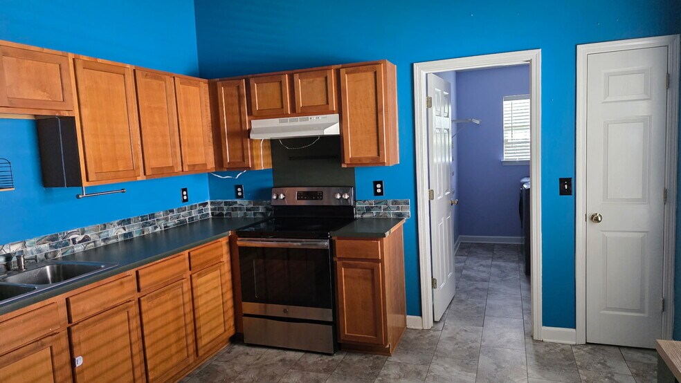Building Photo - 1516 Curlew Ct