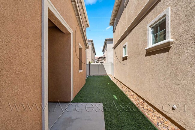 Building Photo - Spacious 2020 Built Murrieta Home | 4 Bedrooms | Solar | Community Pool