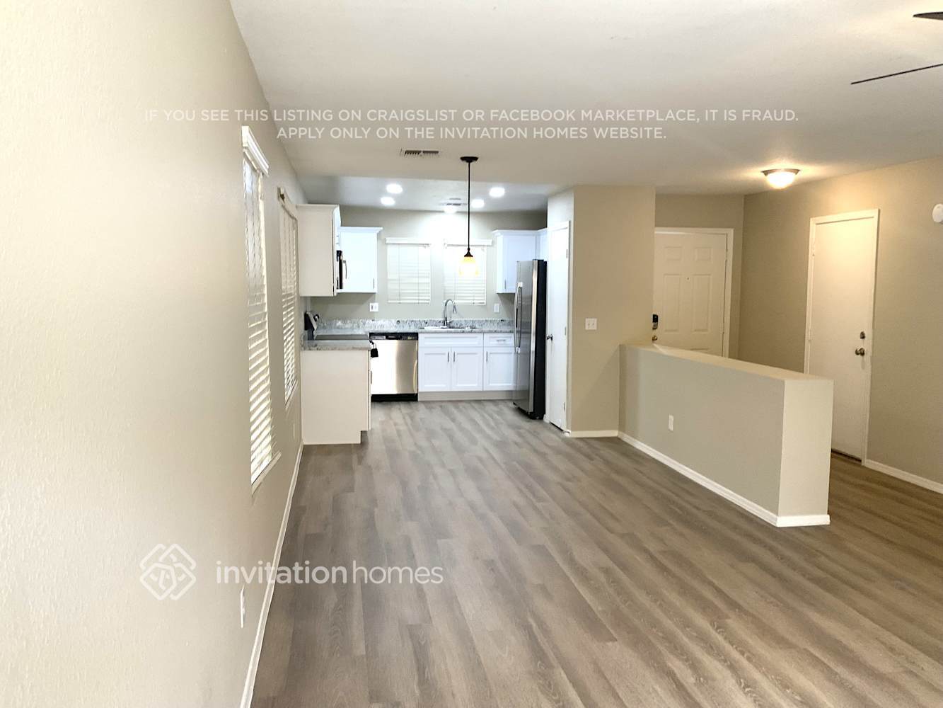 Building Photo - 9537 W Monte Vista Rd