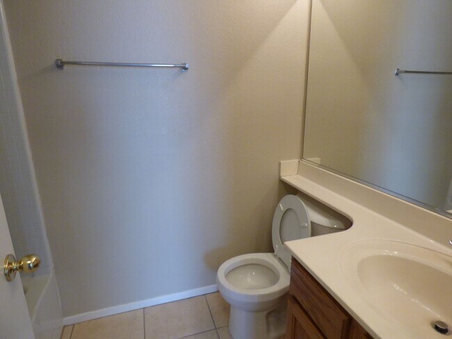 Building Photo - New paint and plank flooring.....convenien...