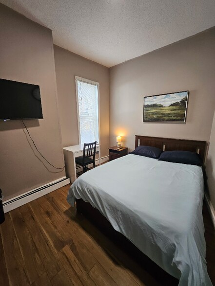 Building Photo - 62 Doyle Ave