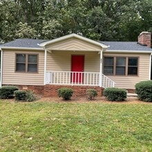 Building Photo - 3892 English Oak Dr