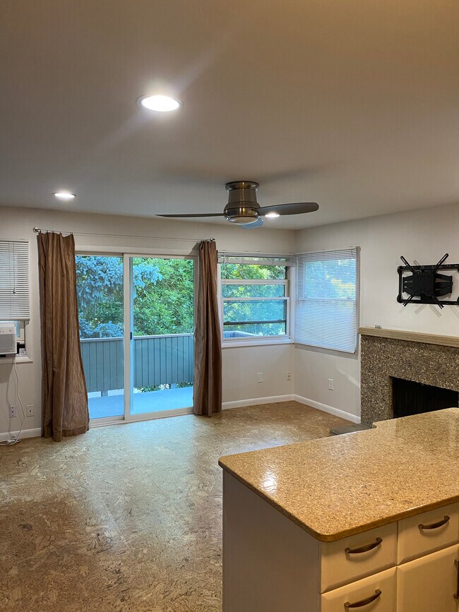 Building Photo - 3355 Bridger Trail