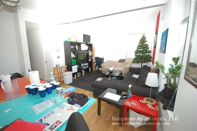 Building Photo - 776 Columbus Ave