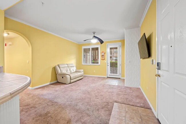 Building Photo - Rocklin