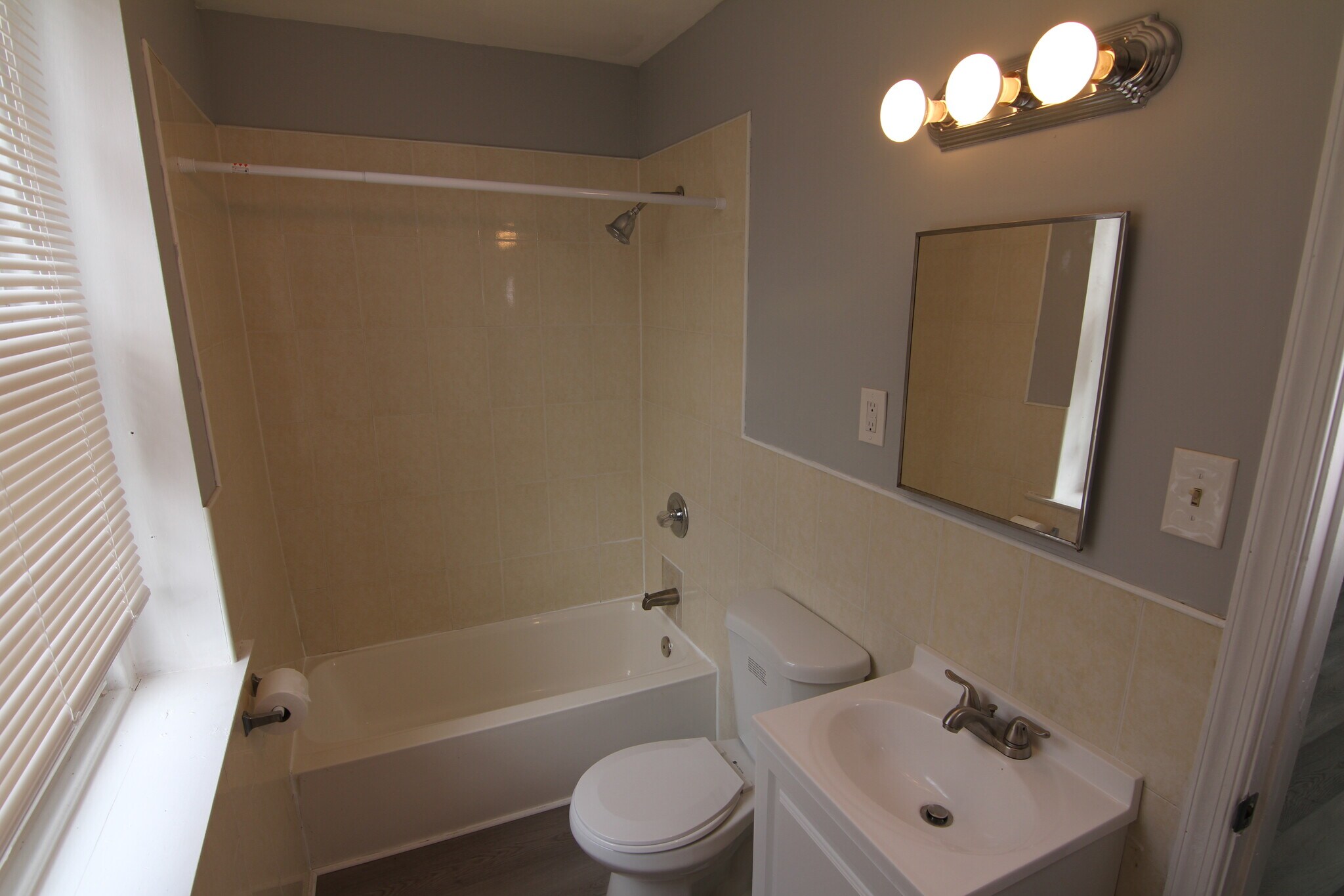 Building Photo - 1620 Foulkrod St