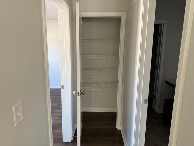 Building Photo - 212 Windfall Rd