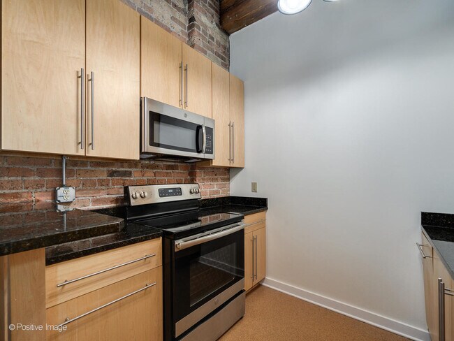 Building Photo - 540 N Lake Shore Dr