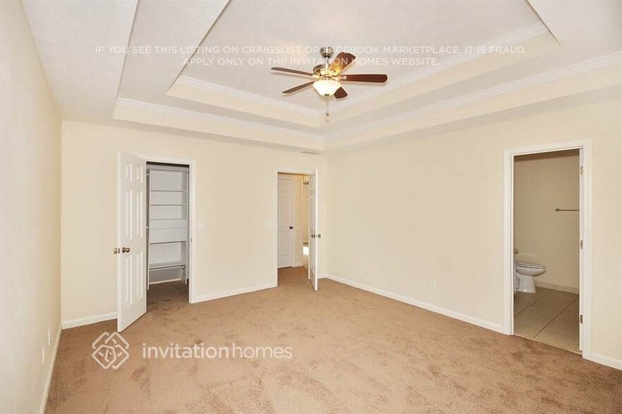 Building Photo - 320 Ashland Manor Dr