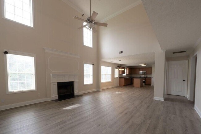 Building Photo - 6015 Fairing Drop