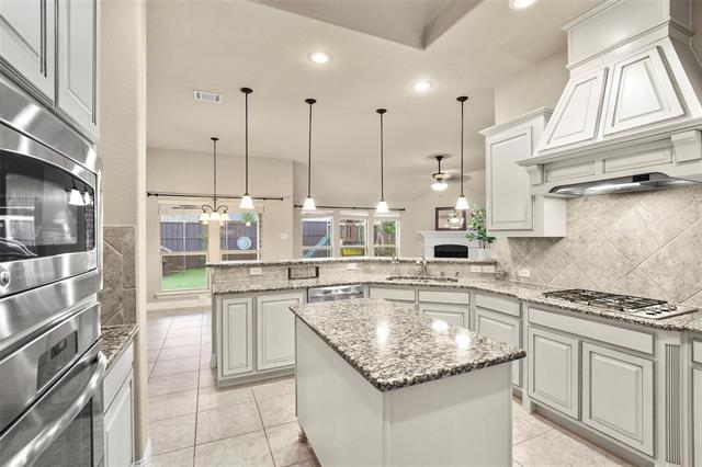 Building Photo - 9670 Lance Dr