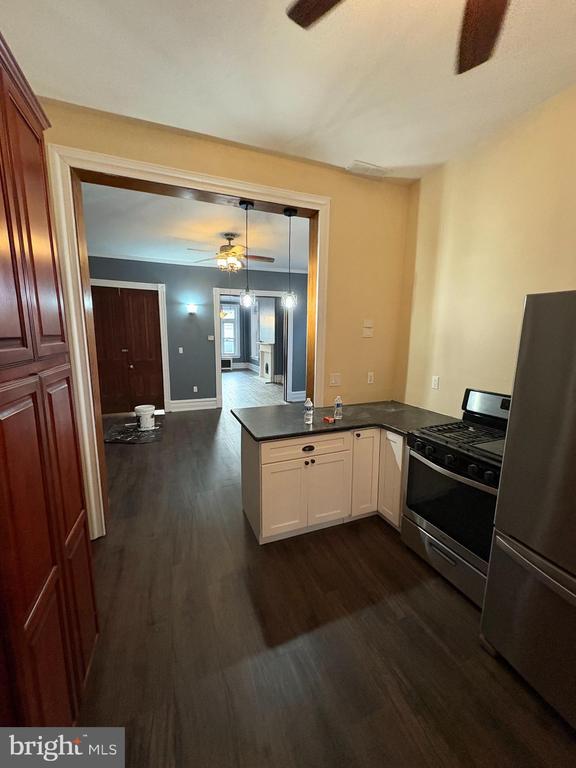 Building Photo - 1803 N 2nd St