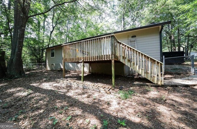 Building Photo - 130 Hight Dr