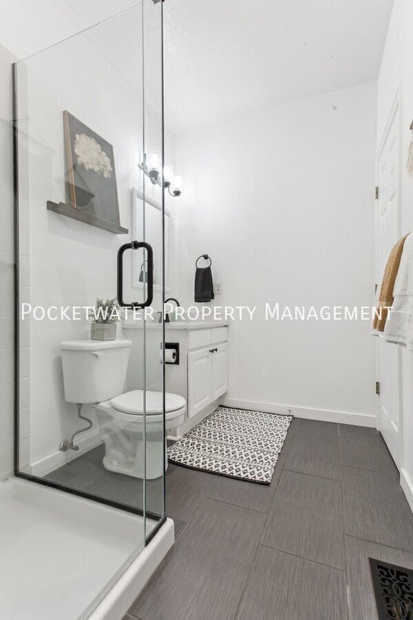 Building Photo - 3435 Castle Peak Ave