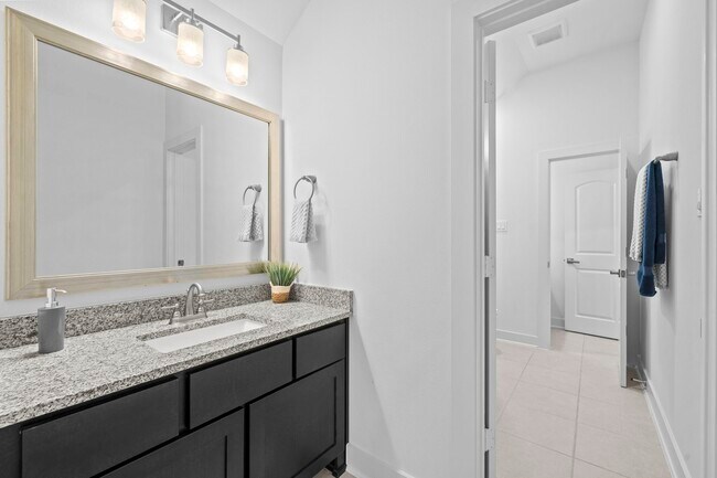 Building Photo - 27506 Gardenview Point Ct