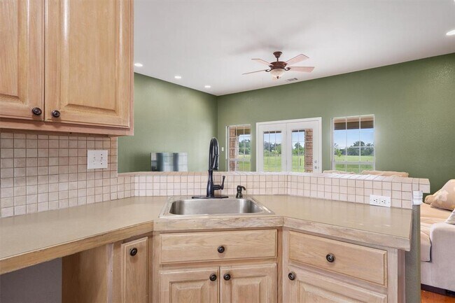 Building Photo - 130 Cotton Rows Ln
