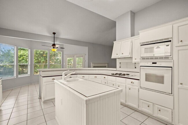 Building Photo - 8113 Elkhorn Mountain Trail