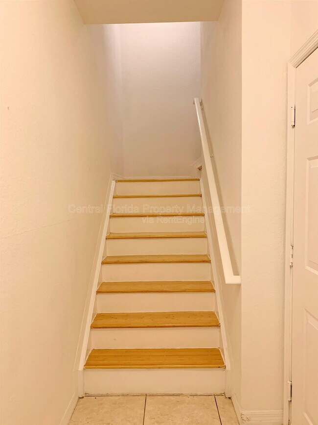 Building Photo - 2460 Grand Central Pkwy