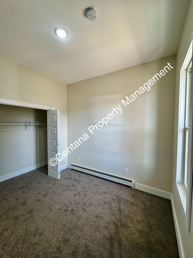 Building Photo - 614 N Alaska St