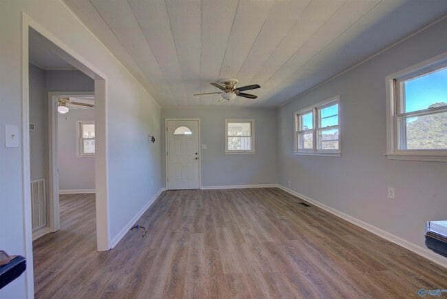 Building Photo - 6370 County Rd 91