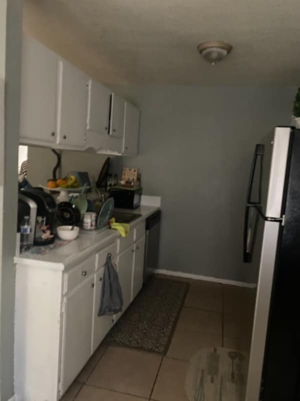 Building Photo - 12326 Trailing Oaks St