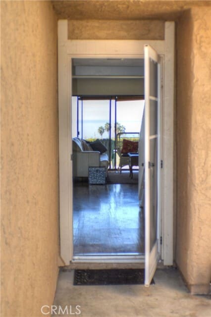 Building Photo - 146 Avenida Baja