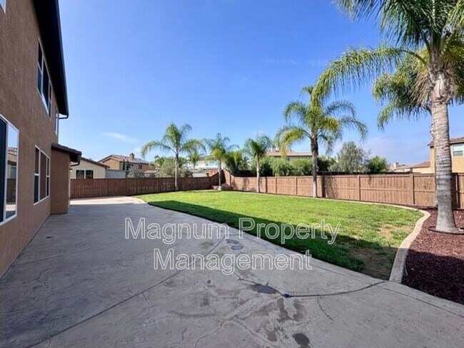 Building Photo - 34333 Northhaven Dr
