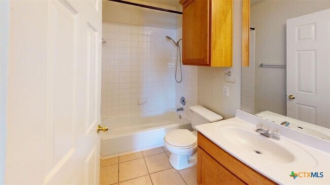 Building Photo - 5406 Donegal Bay Ct